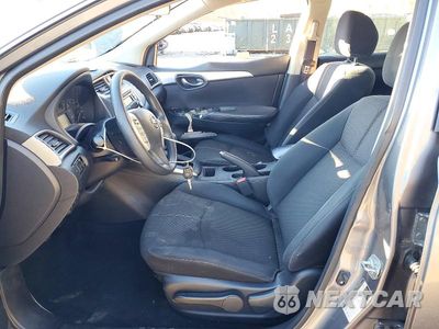 Zdjęcie 7 z 12 samochodu: 2017 NISSAN SENTRA S VIN:3N1AB7AP5HY374319 - miniatura