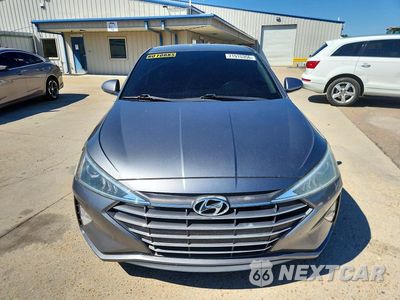 Piąte zdjęcie samochodu w środku: 2019 HYUNDAI ELANTRA SE VIN:5NPD74LF2KH492590 - miniatura