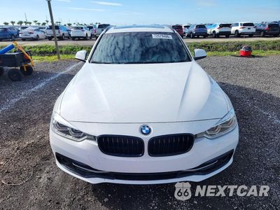 Piąte zdjęcie samochodu w środku: 2018 BMW 330 XI VIN:WBA8K3C5XJA369477 - miniatura
