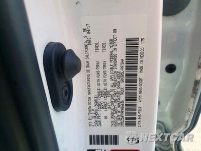 Zdjęcie 12 z 12 samochodu: 2017 TOYOTA TACOMA SR V6 VIN:3TMCZ5AN7HM086636 - miniatura