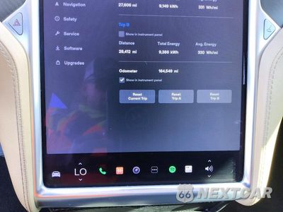Zdjęcie 9 z 13 samochodu: 2015 TESLA MODEL S 85 VIN:5YJSA1H18FFP68876 - miniatura