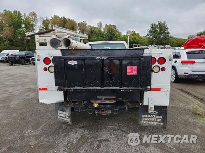 Zdjęcie 6 z 12 samochodu: 2012 FORD F550 SUPER DUTY VIN:1FD0W5GTXCEC49680 - miniatura