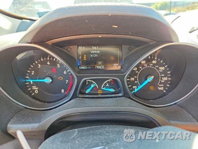 Zdjęcie 9 z 13 samochodu: 2019 FORD ESCAPE SE VIN:1FMCU9GD5KUC01611 - miniatura