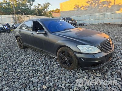 Czwarte zdjęcie samochodu z boku: 2012 MERCEDES-BENZ S 550 4MATIC VIN:WDDNG9EB2CA426695 - miniatura