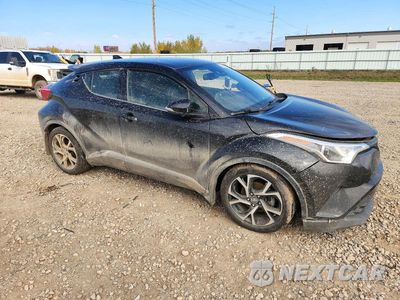 Czwarte zdjęcie samochodu z boku: 2019 TOYOTA C-HR LIMITED VIN:JTNKHMBX6K1030664 - miniatura