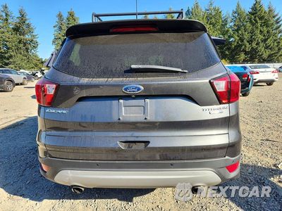 Zdjęcie 6 z 13 samochodu: 2019 FORD ESCAPE TITANIUM VIN:1FMCU9J95KUA42416 - miniatura