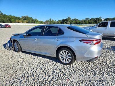 Drugie zdjęcie samochodu z przodu: 2020 TOYOTA CAMRY LE VIN:4T1C11AK0LU382927 - miniatura