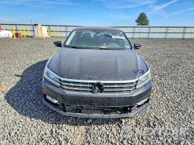 Piąte zdjęcie samochodu w środku: 2017 VOLKSWAGEN PASSAT SEL PREMIUM VIN:1VWCM7A33HC080498 - miniatura