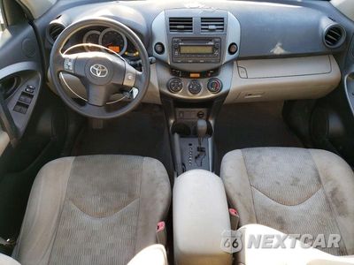 Zdjęcie 8 z 13 samochodu: 2012 TOYOTA RAV4 BASE VIN:2T3BF4DV3CW243922 - miniatura