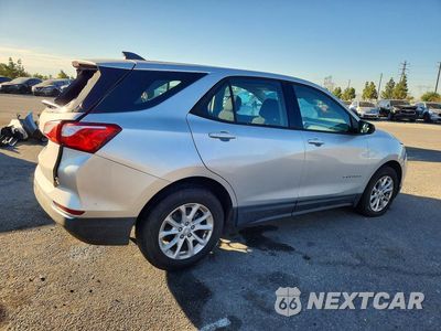 Trzecie zdjęcie samochodu z tyłu: 2018 CHEVROLET EQUINOX LS VIN:3GNAXHEV4JL119877 - miniatura