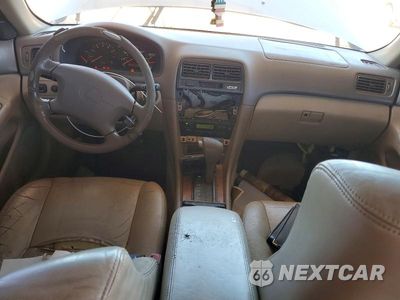 Zdjęcie 8 z 12 samochodu: 1998 LEXUS ES 300 VIN:JT8BF28GXW5040214 - miniatura