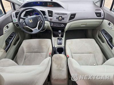 Zdjęcie 8 z 12 samochodu: 2012 HONDA CIVIC LX VIN:2HGFB2F57CH570906 - miniatura