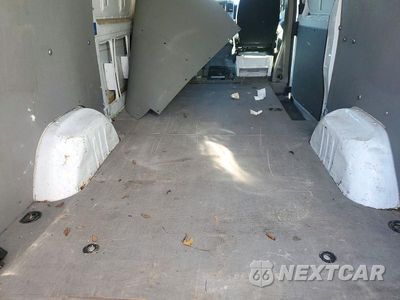 Zdjęcie 10 z 13 samochodu: 2012 MERCEDES-BENZ SPRINTER 2500 DELIVERY VAN VIN:WD3PE7CC8C5610471 - miniatura