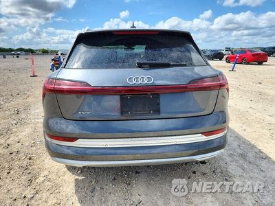 Zdjęcie 6 z 14 samochodu: 2019 AUDI E-TRON PRESTIGE VIN:WA1VAAGE9KB006391 - miniatura