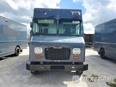 Piąte zdjęcie samochodu w środku: 2020 FREIGHTLINER MT45G DELIVERY TRUCK VIN:4UZAC2EA5LCMK0196 - miniatura