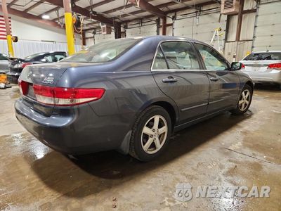Trzecie zdjęcie samochodu z tyłu: 2004 HONDA ACCORD EX VIN:1HGCM56724A025969 - miniatura