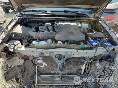 Zdjęcie 12 z 13 samochodu: 2019 TOYOTA 4RUNNER TRD OFF-ROAD PREMIUM VIN:JTEBU5JR5K5722220 - miniatura