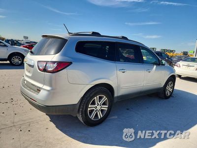 Trzecie zdjęcie samochodu z tyłu: 2015 CHEVROLET TRAVERSE LT VIN:1GNKRHKD1FJ307216 - miniatura
