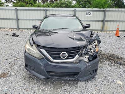Piąte zdjęcie samochodu w środku: 2016 NISSAN ALTIMA 2.5 S VIN:1N4AL3AP8GC198012 - miniatura