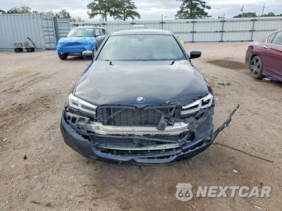 Piąte zdjęcie samochodu w środku: 2021 BMW 530 I VIN:WBA53BH01MCF86824 - miniatura
