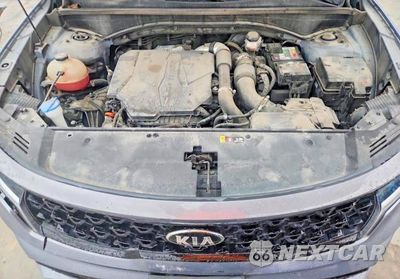 Zdjęcie 12 z 13 samochodu: 2021 KIA SORENTO EX VIN:5XYRH4LF9MG072113 - miniatura