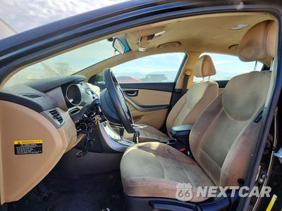Zdjęcie 7 z 12 samochodu: 2013 HYUNDAI ELANTRA GLS VIN:KMHDH4AE5DU897371 - miniatura