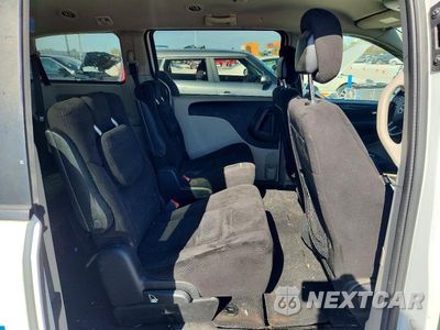 Zdjęcie 11 z 13 samochodu: 2014 DODGE GRAND CARAVAN SXT VIN:2C4RDGCG7ER391190 - miniatura