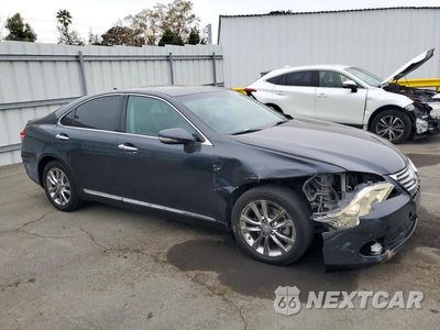 Czwarte zdjęcie samochodu z boku: 2011 LEXUS ES 350 VIN:JTHBK1EG3B2445532 - miniatura