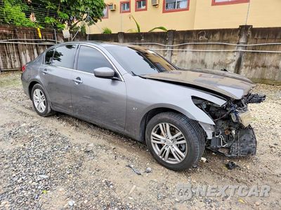 Czwarte zdjęcie samochodu z boku: 2015 INFINITI Q40 BASE VIN:JN1CV6AR8FM520272 - miniatura
