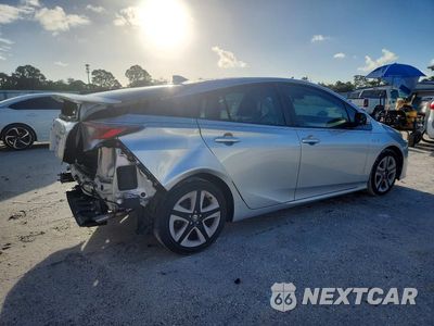 Trzecie zdjęcie samochodu z tyłu: 2018 TOYOTA PRIUS THREE TOURING VIN:JTDKARFU2J3548635 - miniatura