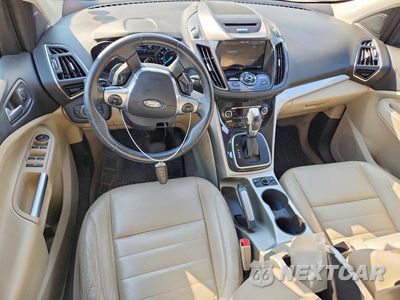Zdjęcie 8 z 13 samochodu: 2018 FORD ESCAPE PHEV VIN:1FMCU9H90DUB59331 - miniatura