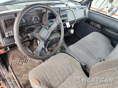 Zdjęcie 8 z 12 samochodu: 1999 CHEVROLET C-SERIES C7H042 VIN:1GBM7H1C9XJ106461 - miniatura