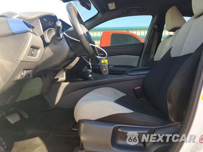 Zdjęcie 7 z 13 samochodu: 2019 TOYOTA C-HR XLE VIN:JTNKHMBX6K1036366 - miniatura