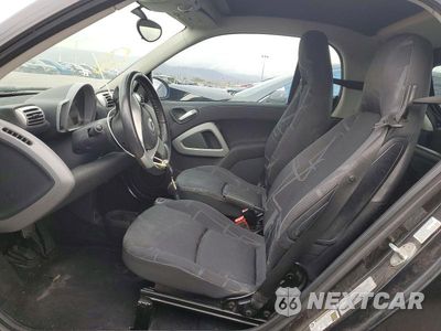 Zdjęcie 7 z 12 samochodu: 2009 SMART FORTWO PURE VIN:WMEEJ31X99K232843 - miniatura
