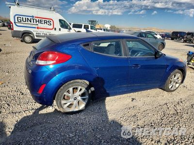 Trzecie zdjęcie samochodu z tyłu: 2016 HYUNDAI VELOSTER BASE VIN:KMHTC6ADXGU265743 - miniatura