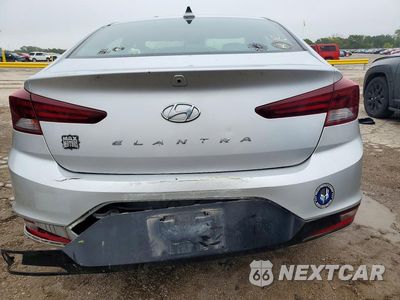 Zdjęcie 6 z 12 samochodu: 2019 HYUNDAI ELANTRA SEL VIN:5NPD84LF8KH422329 - miniatura