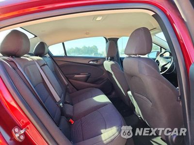 Zdjęcie 10 z 12 samochodu: 2018 CHEVROLET CRUZE LT VIN:1G1BE5SM4J7143347 - miniatura