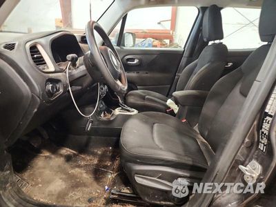 Zdjęcie 7 z 12 samochodu: 2017 JEEP RENEGADE SPORT VIN:ZACCJBAB6HPF88790 - miniatura