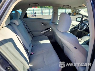 Zdjęcie 10 z 12 samochodu: 2013 TOYOTA PRIUS TWO VIN:JTDKN3DUXD1654237 - miniatura