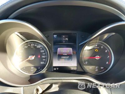 Zdjęcie 9 z 12 samochodu: 2016 MERCEDES-BENZ C 300 4MATIC VIN:55SWF4KB2GU102294 - miniatura
