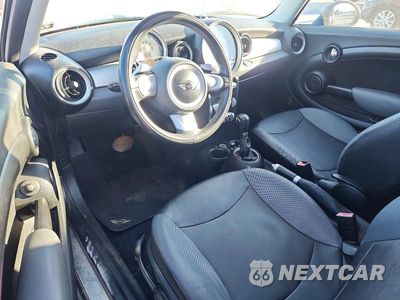 Zdjęcie 8 z 12 samochodu: 2009 MINI COOPER CLUBMAN VIN:WMWML33599TN69018 - miniatura