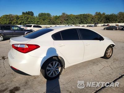 Trzecie zdjęcie samochodu z tyłu: 2014 KIA FORTE LX VIN:KNAFX4A67E5217309 - miniatura