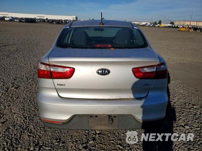 Zdjęcie 6 z 12 samochodu: 2016 KIA RIO LX VIN:KNADM4A33G6611537 - miniatura