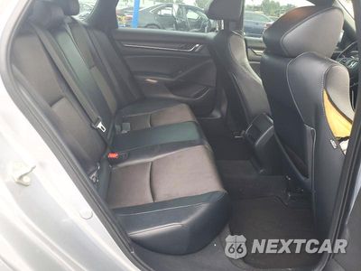 Zdjęcie 10 z 12 samochodu: 2018 HONDA ACCORD SPORT VIN:1HGCV1F30JA246226 - miniatura