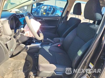 Zdjęcie 7 z 12 samochodu: 2015 HONDA FIT LX VIN:3HGGK5H51FM715477 - miniatura