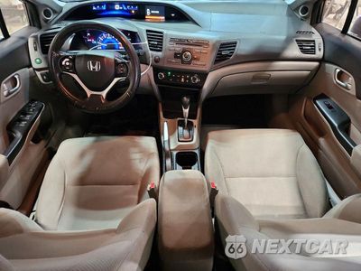 Zdjęcie 8 z 12 samochodu: 2012 HONDA CIVIC EX VIN:19XFB2F89CE099765 - miniatura