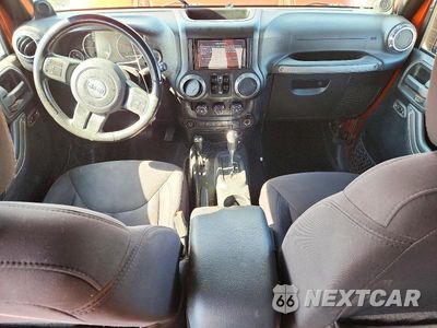 Zdjęcie 8 z 13 samochodu: 2014 JEEP WRANGLER UNLIMITED SPORT VIN:1C4BJWDG5EL199200 - miniatura