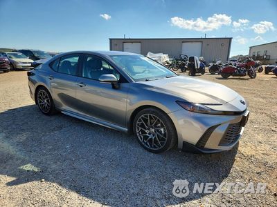 Czwarte zdjęcie samochodu z boku: 2025 TOYOTA CAMRY SE VIN:4T1DAACK2SU598780 - miniatura