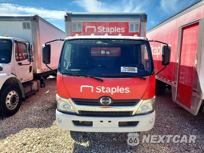 Piąte zdjęcie samochodu w środku: 2018 HINO 195 BOX TRUCK VIN:JHHSDM2H4JK006362 - miniatura