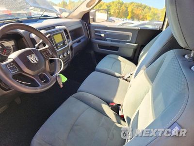 Zdjęcie 8 z 13 samochodu: 2014 RAM 1500 ST VIN:3C6JR6AT0EG254663 - miniatura